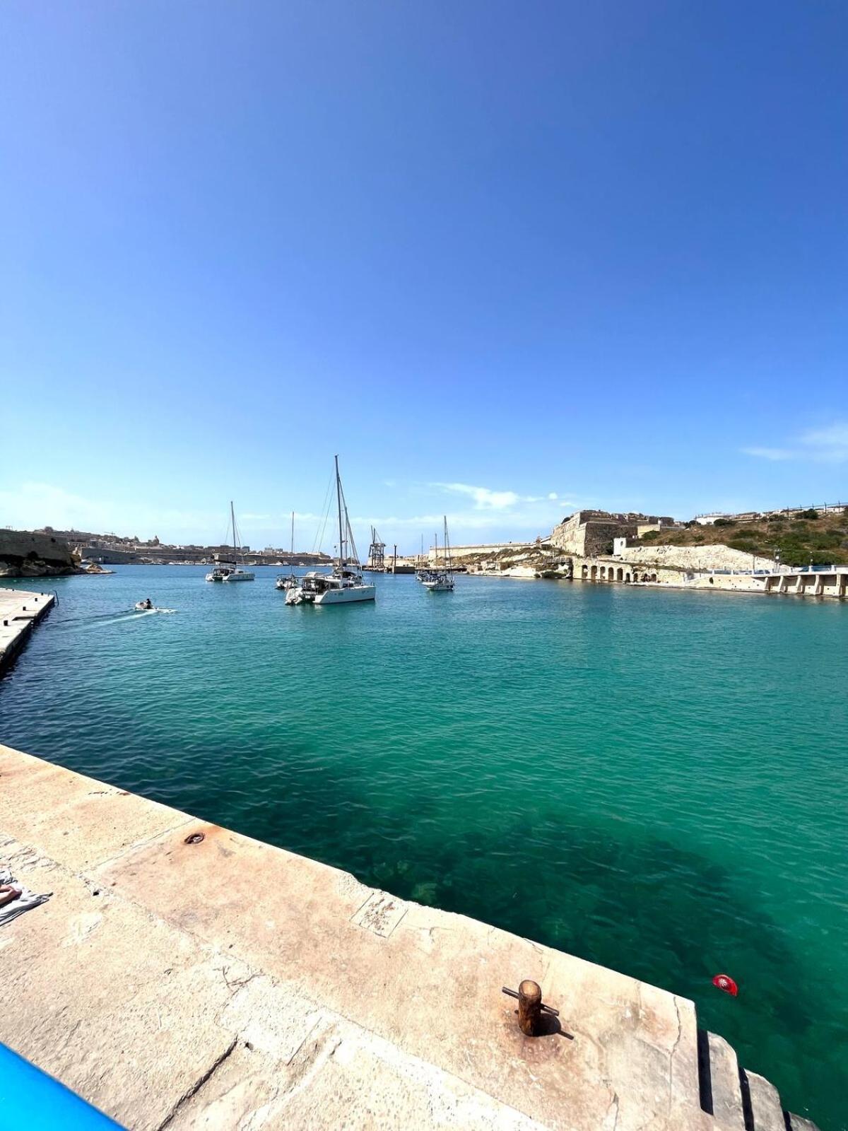Harbour View Apt With Terrace Kalkara Luaran gambar
